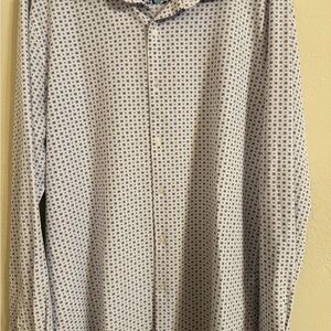 Apt. 9 Men's White and Blue Checkered Dress Shirt